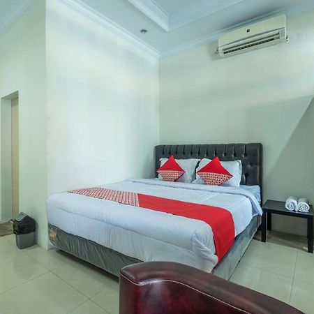Hotel Oyo 2259 Zleepy Ks Tubun Cirebon Esterno foto