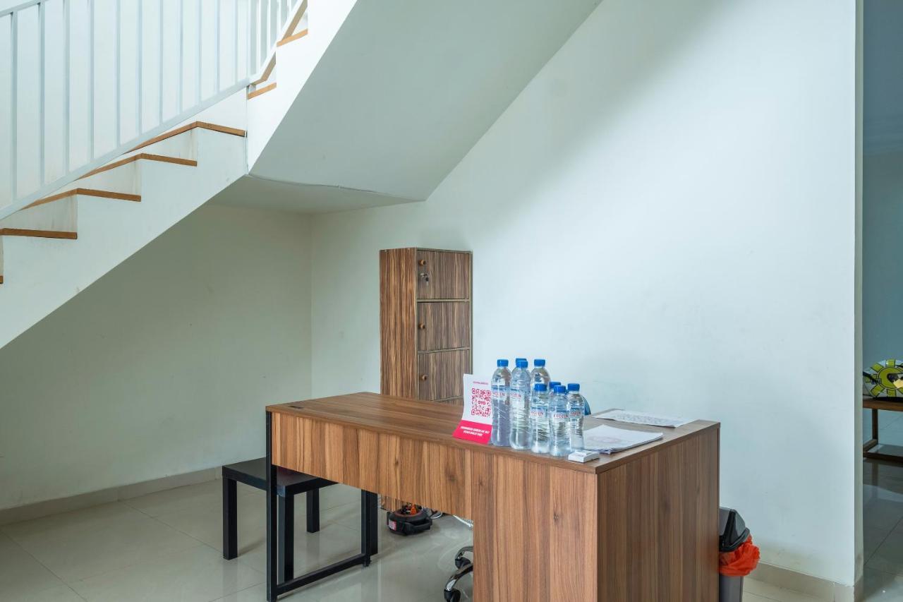 Hotel Oyo 2259 Zleepy Ks Tubun Cirebon Esterno foto