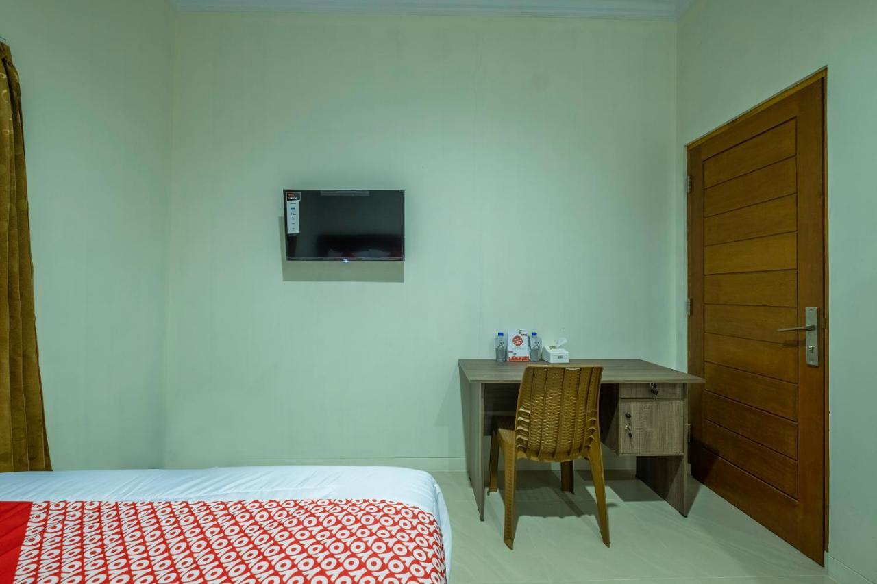 Hotel Oyo 2259 Zleepy Ks Tubun Cirebon Esterno foto