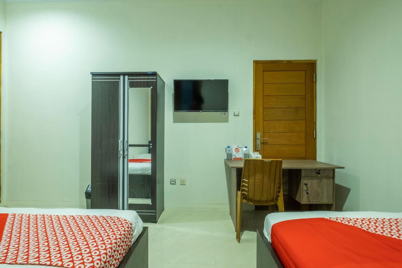 Hotel Oyo 2259 Zleepy Ks Tubun Cirebon Esterno foto